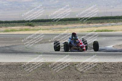 media/Jun-01-2024-CalClub SCCA (Sat) [[0aa0dc4a91]]/Group 4/Race/